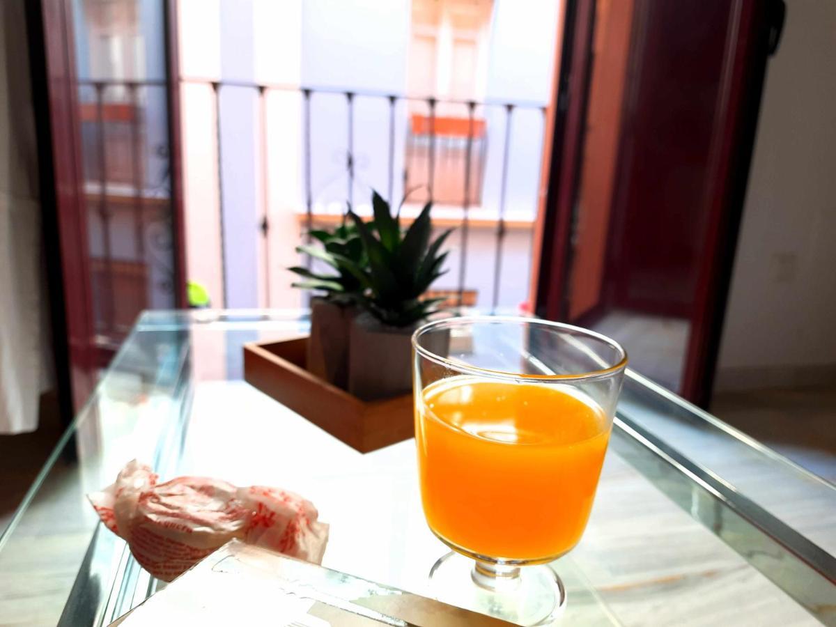 Lovely Center Apartments - Sunny Balcony Alfalfa เซบีญา ภายนอก รูปภาพ