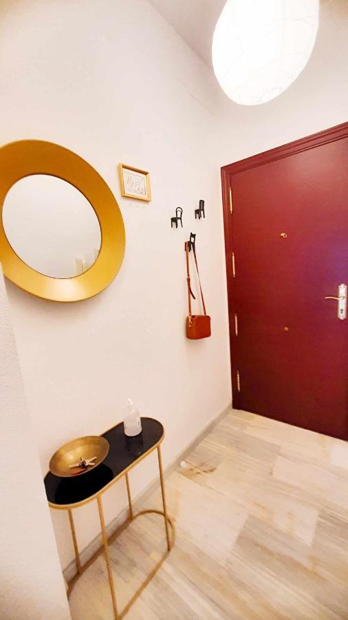 Lovely Center Apartments - Sunny Balcony Alfalfa เซบีญา ภายนอก รูปภาพ